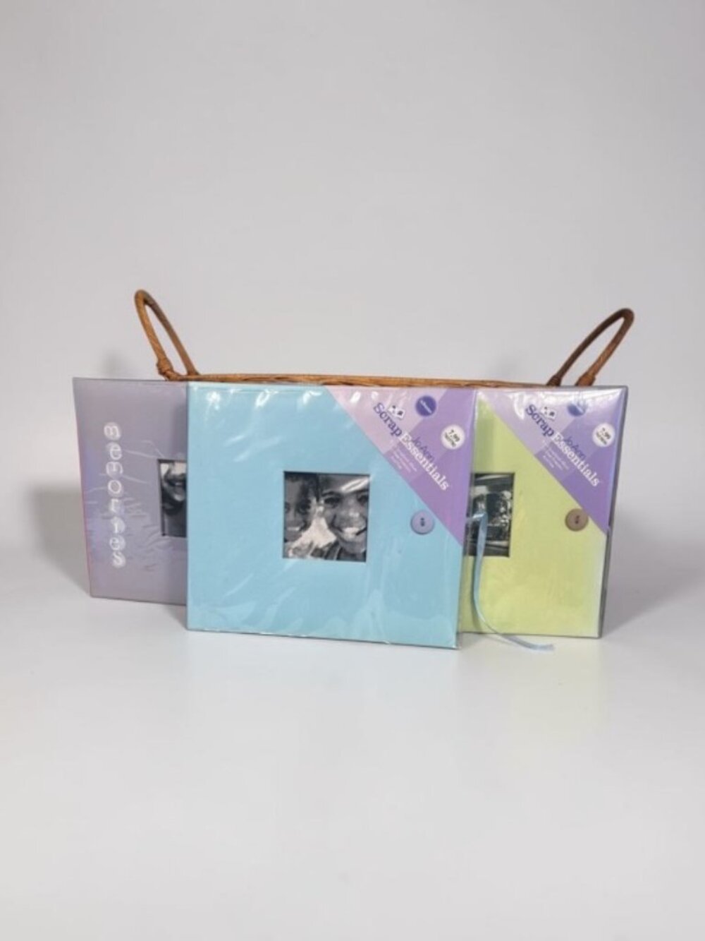 NWT-Lot of 3 Pastel 8x8 Scrapbook Albums-Brand New & Sealed